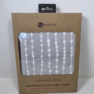 4moms mamaRoo Sleep Waterproof Bassinet Sheet - Gray with White Pattern
